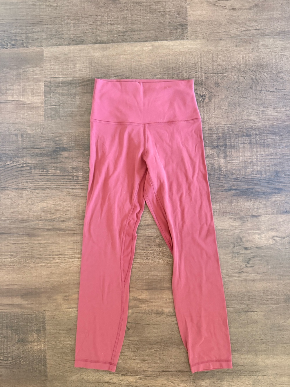 Lululemon mauve Leggings